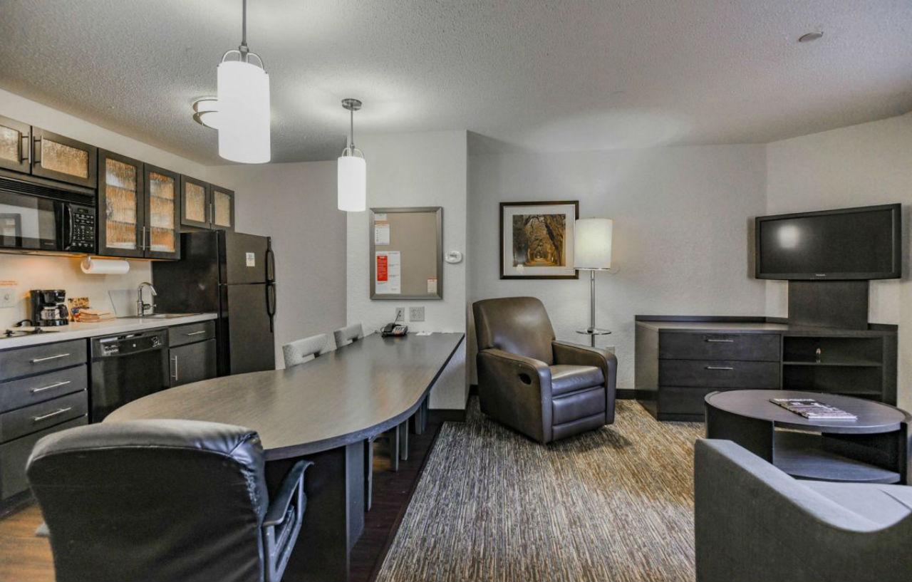 Sonesta Simply Suites Birmingham Hoover Exterior photo